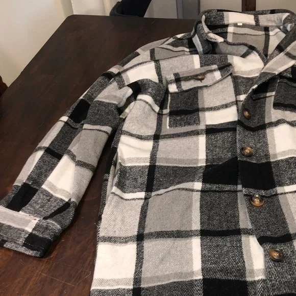 Plaid Button-Up Shirt Jacket - Picture 11 of 14